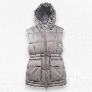 Levi’s Light Gray Hooded Puffer Vest Zip Front Drawstring Waist NWT Size Medium